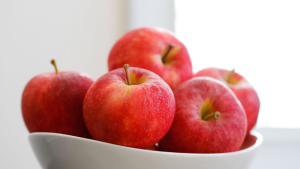 Táo có lượng calo thấp nên thích hợp để giảm cân